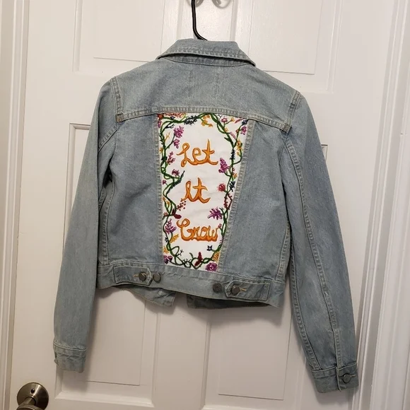 BDG Urban Outfitters Light Blue Jean Jacket Size SP, "Let It Grow" - Picture 10 of 12